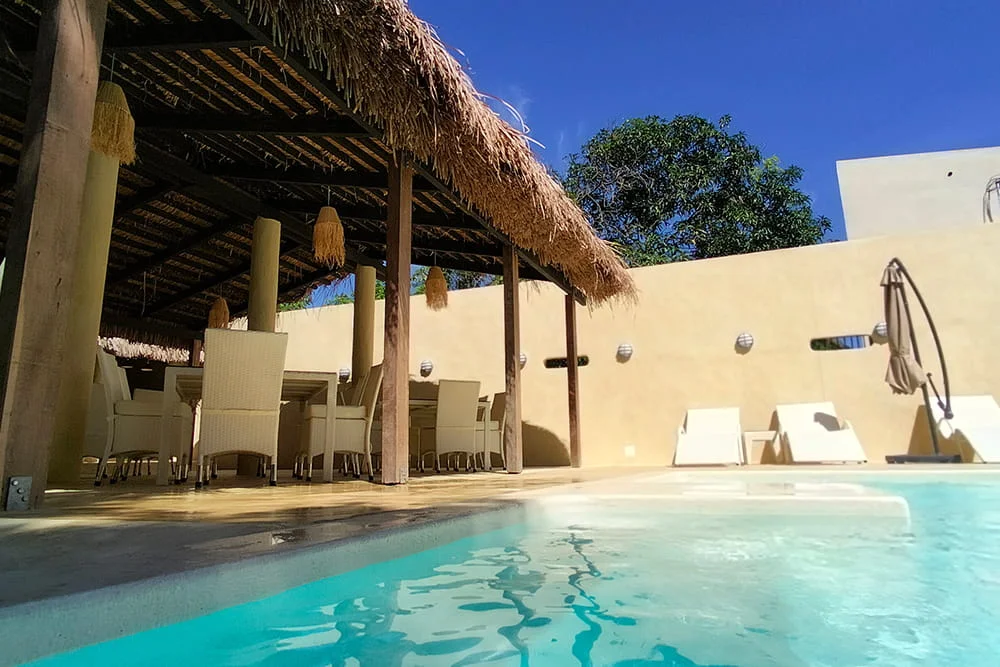 dans-la-piscine-moringa